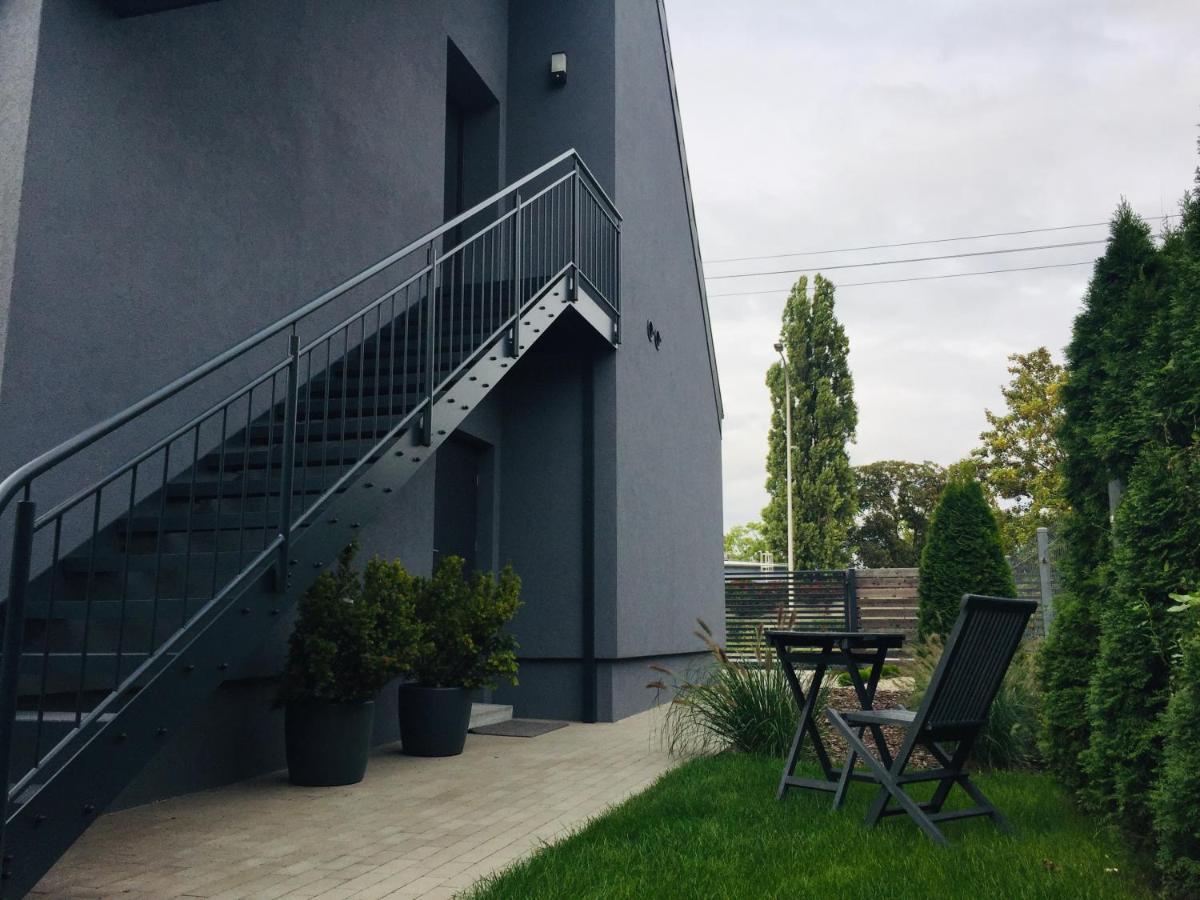 Niezapominajek Apartment Opole Luaran gambar